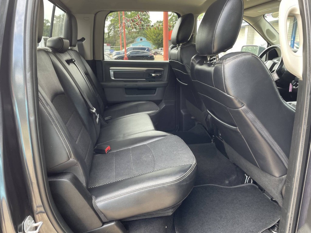 2019 RAM 1500 Image 16