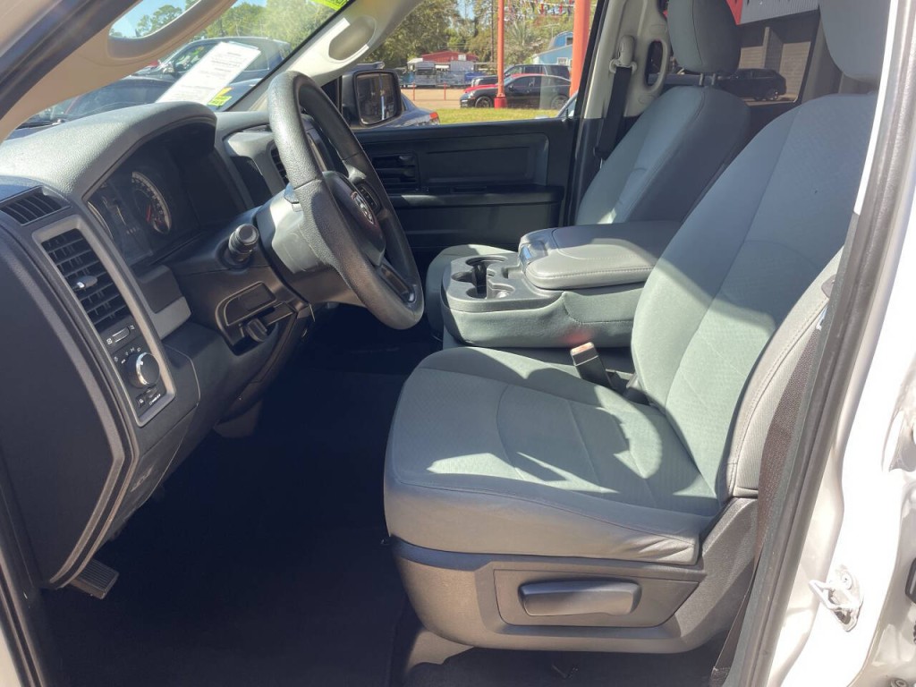 2018 RAM 1500 Image 4