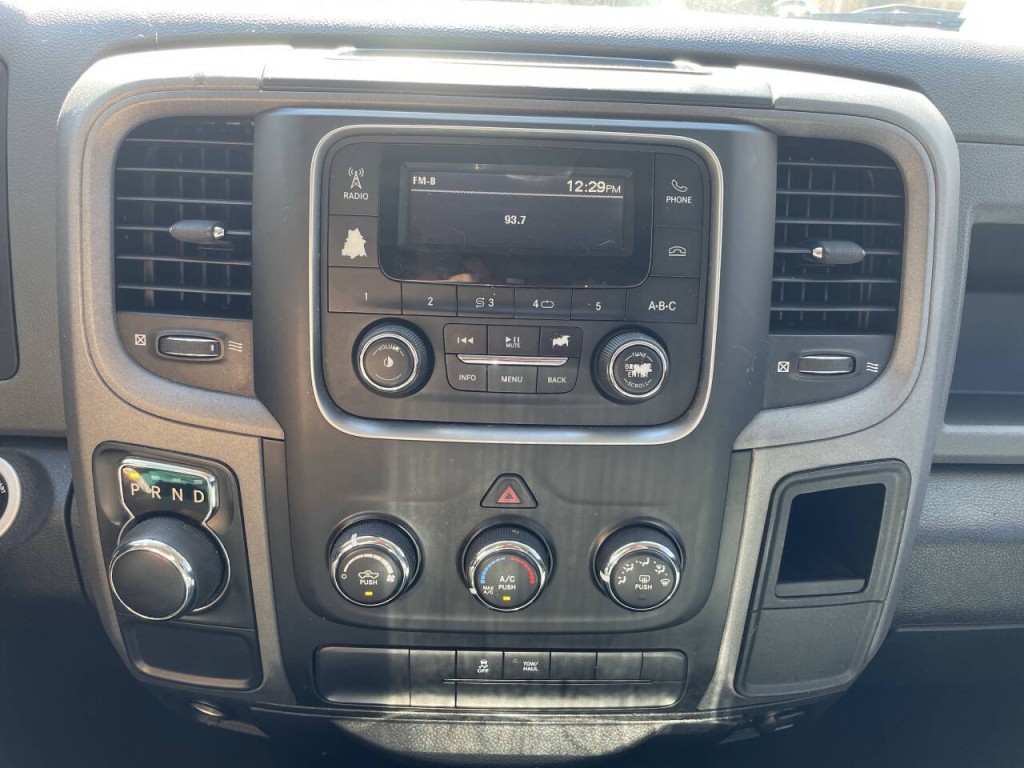 2018 RAM 1500 Image 9