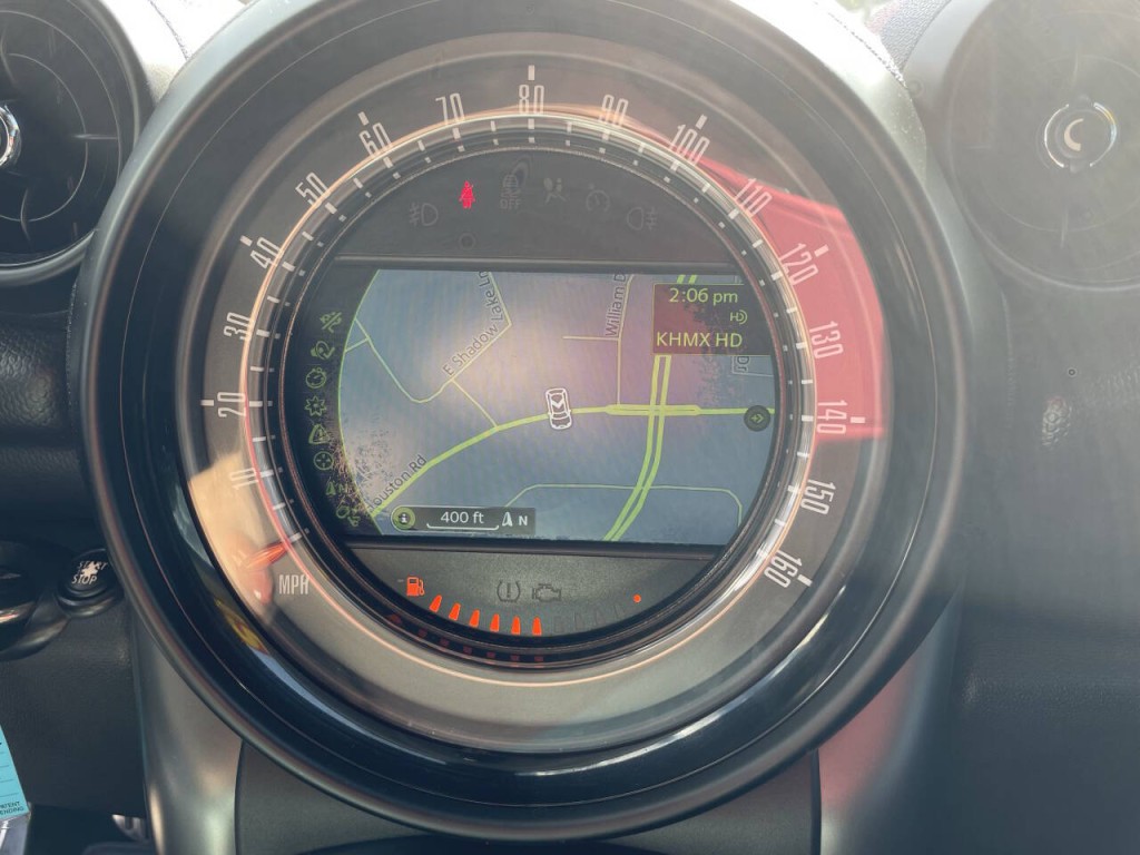 2015 MINI Countryman Image 10