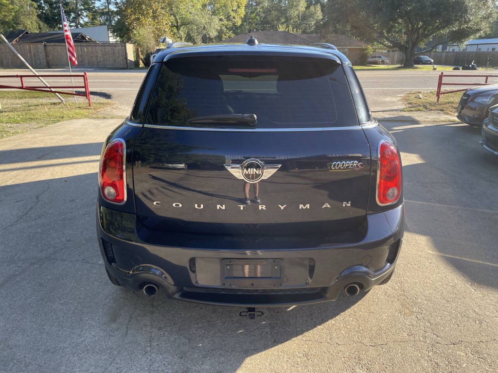 2015 MINI Countryman Image 23