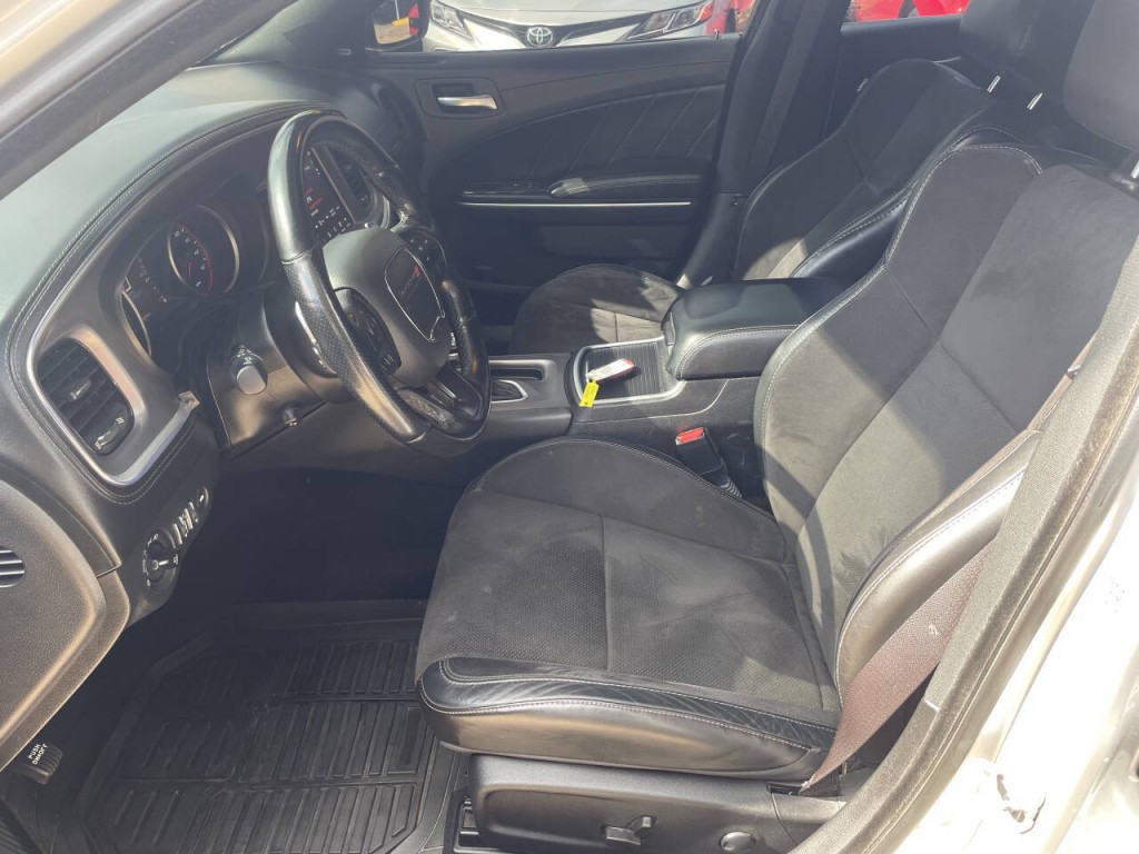 2022 Dodge Charger Image 4