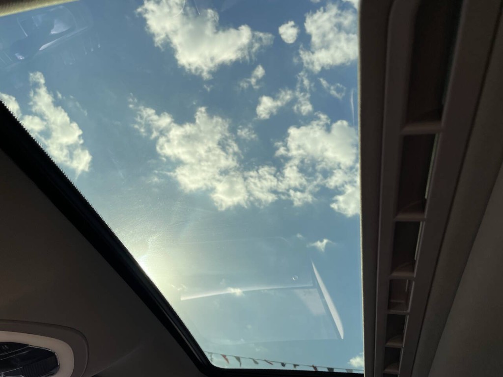 2014 Porsche Panamera Image 17