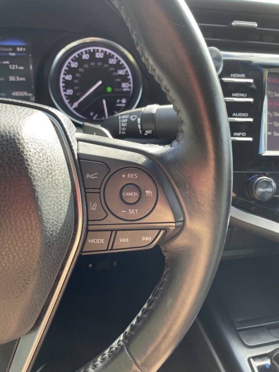 2018 Toyota Camry Image 9