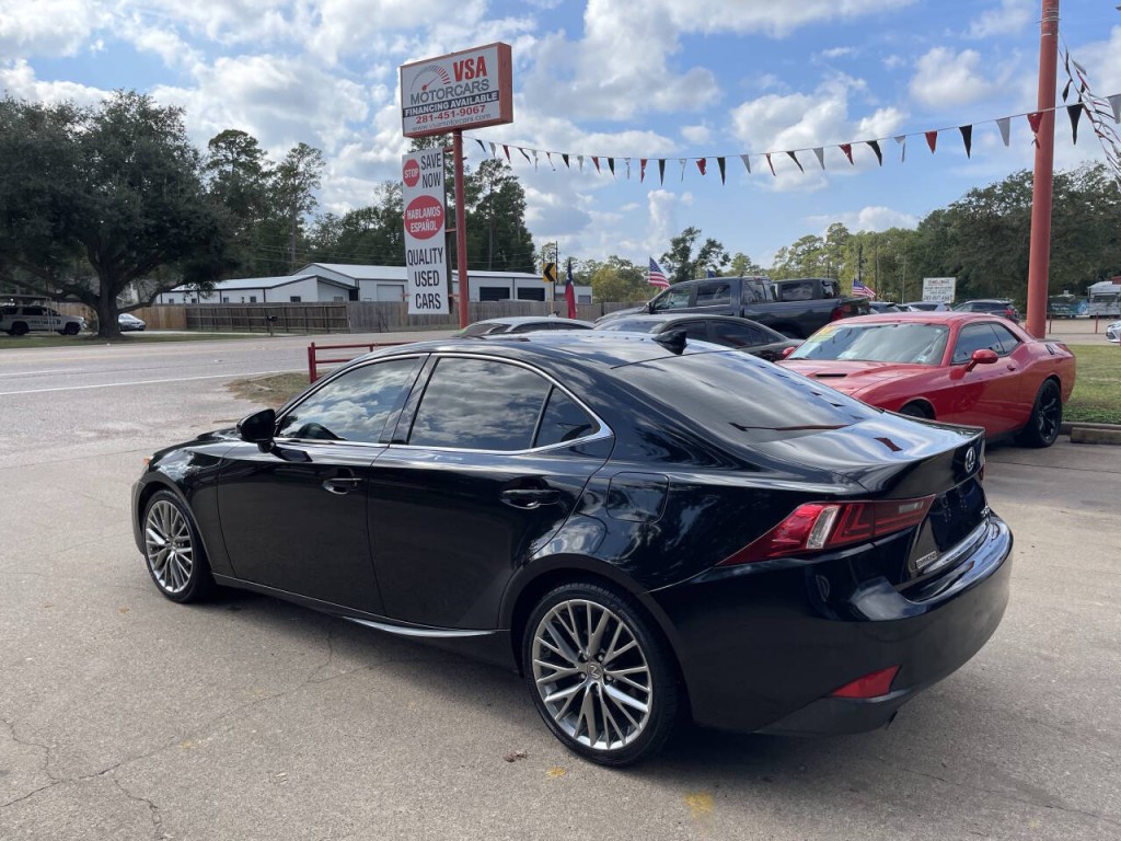 2015 Lexus IS 250 Image 25