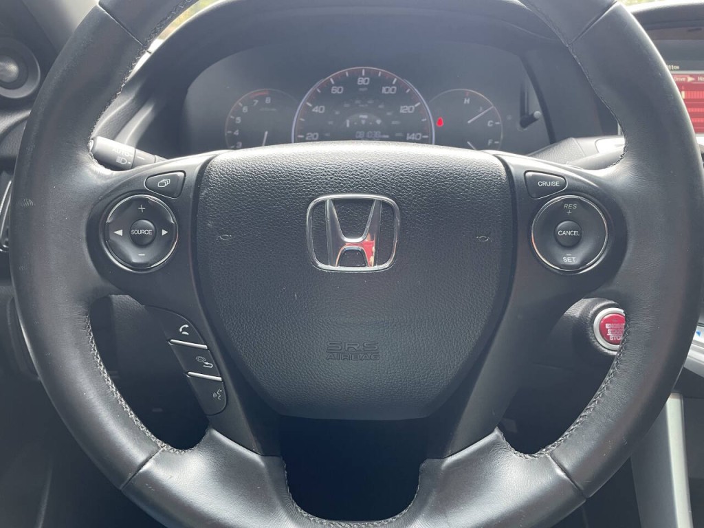 2015 Honda Accord Image 8