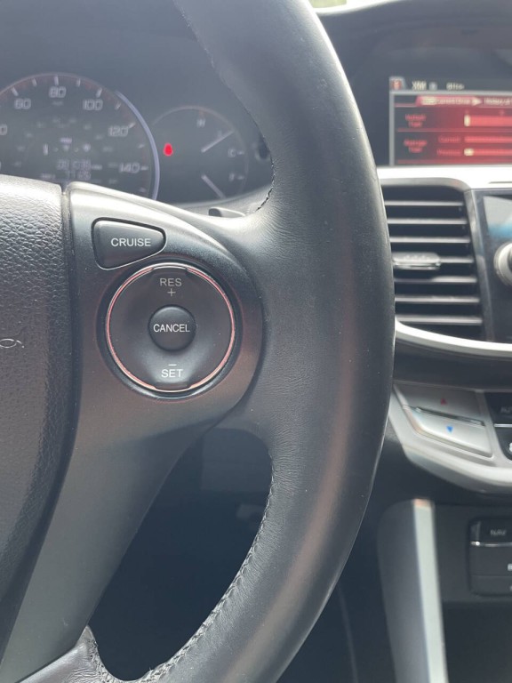 2015 Honda Accord Image 9