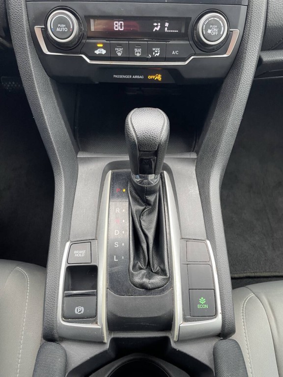 2019 Honda Civic Image 12