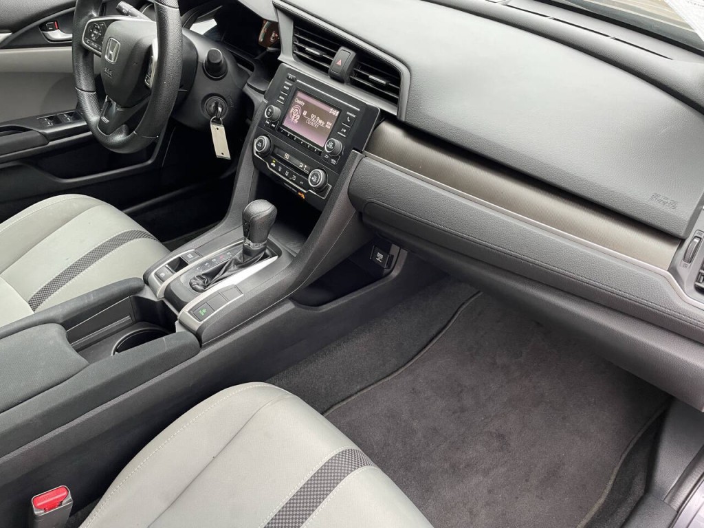 2019 Honda Civic Image 15