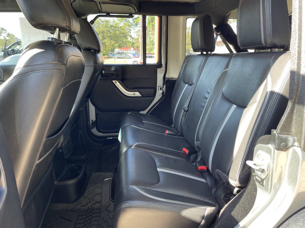 2015 Jeep Wrangler Unlimited Image 22