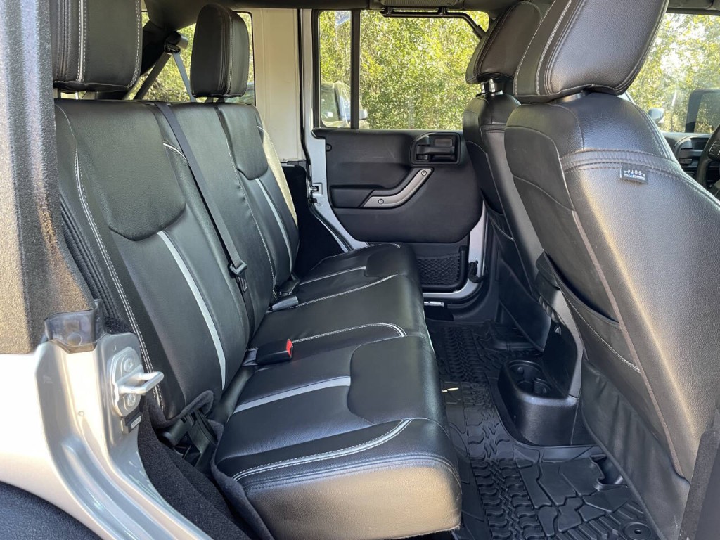 2015 Jeep Wrangler Unlimited Image 23