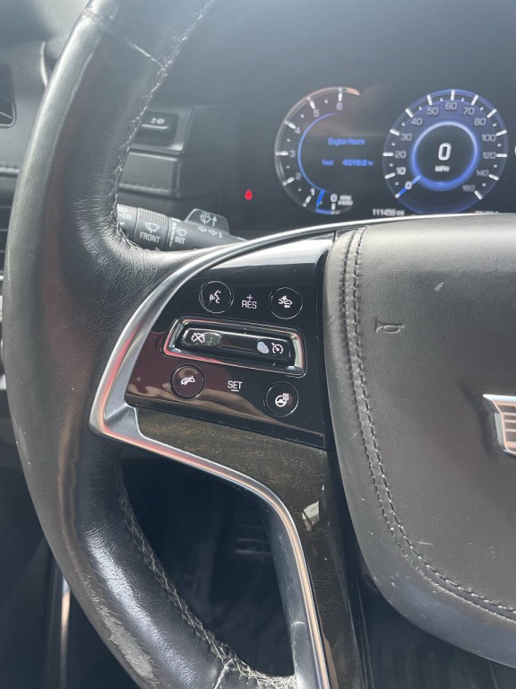 2016 Cadillac Escalade Image 6