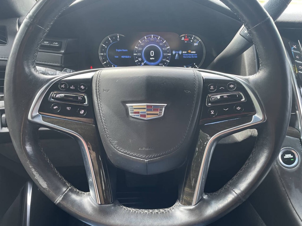 2016 Cadillac Escalade Image 7