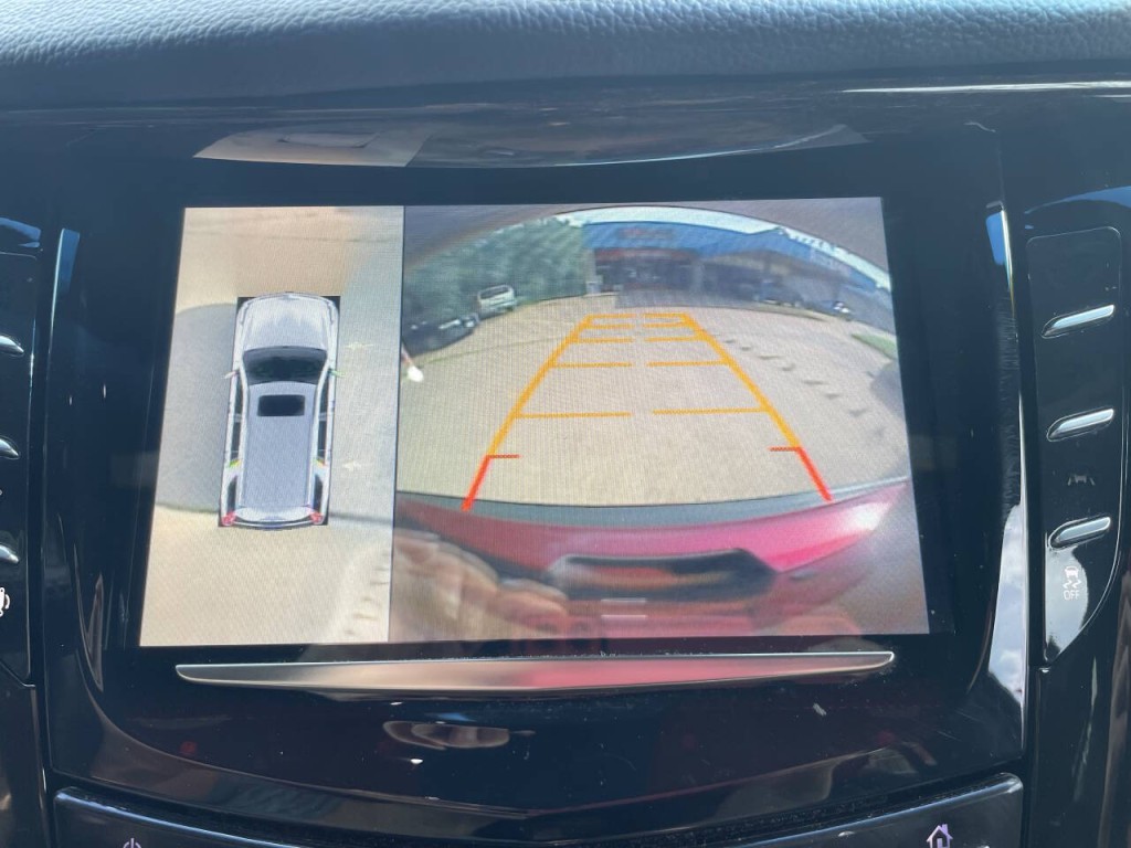 2016 Cadillac Escalade Image 12