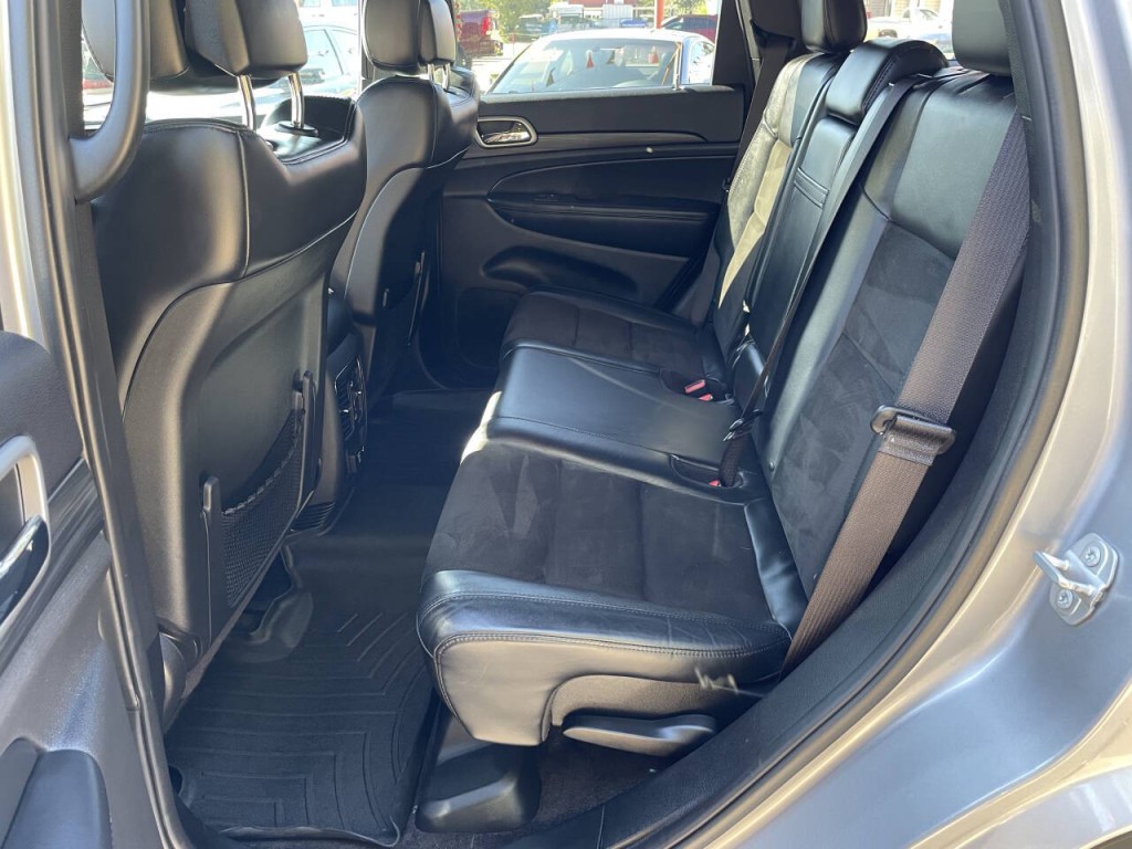 2019 Jeep Grand Cherokee Image 19