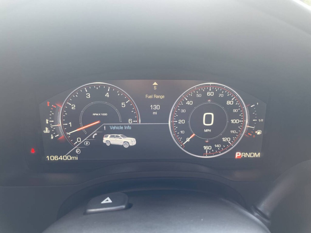 2015 Cadillac Escalade Image 4