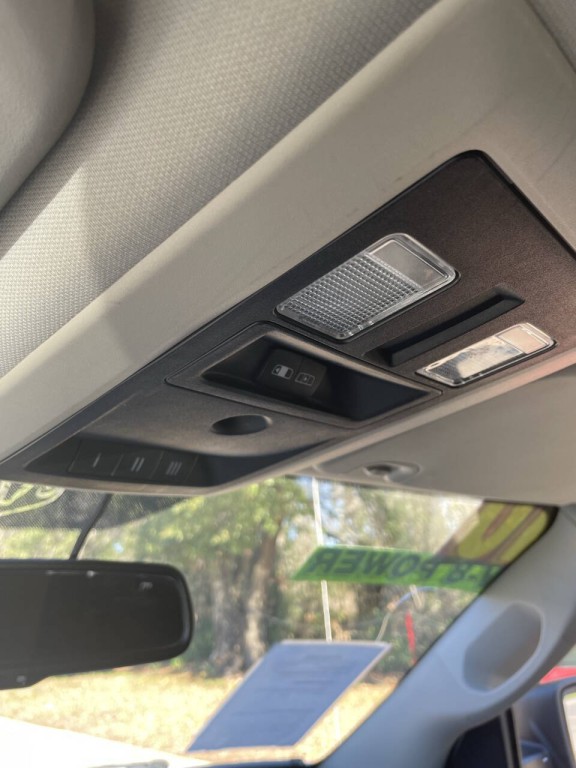 2010 Dodge Ram 1500 Image 9