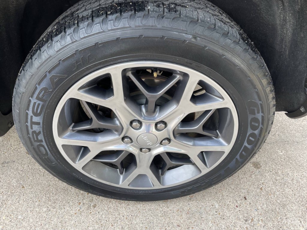 2020 Jeep Grand Cherokee Image 25