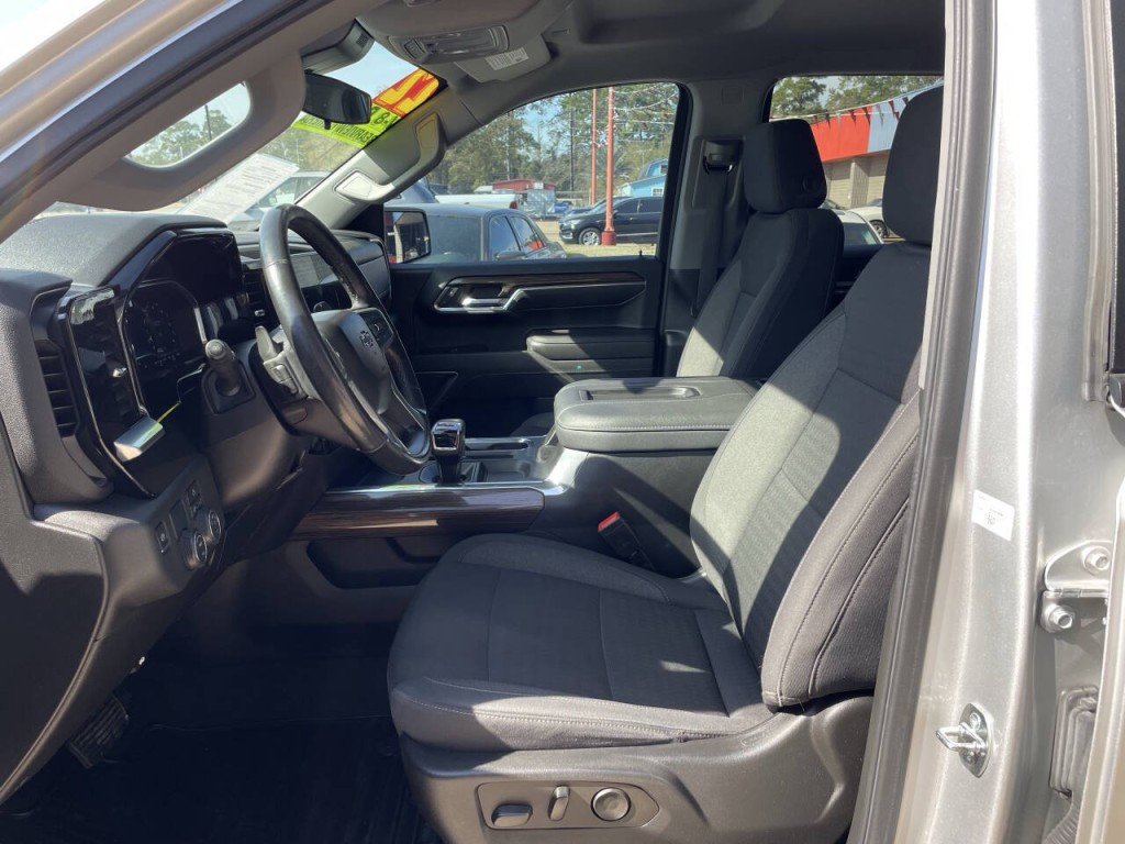 2022 Chevrolet Silverado 1500 Image 4