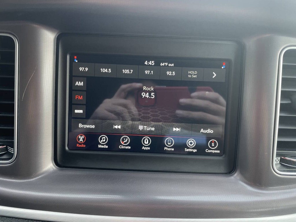 2022 Dodge Charger Image 12