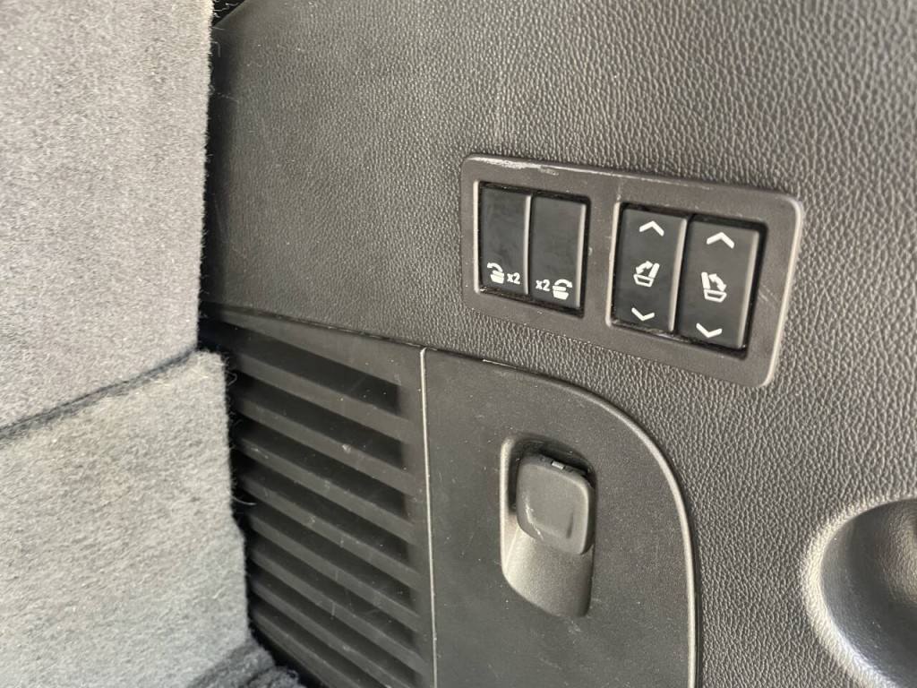 2020 Chevrolet Tahoe Image 26