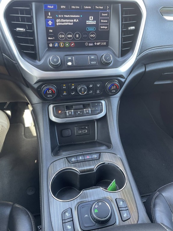 2020 GMC Acadia Image 4