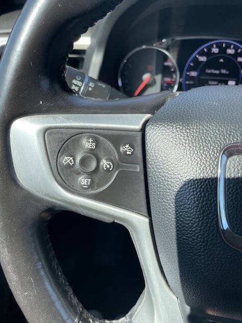 2020 GMC Acadia Image 10