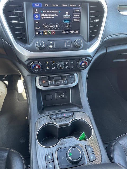 2020 GMC Acadia Image 15
