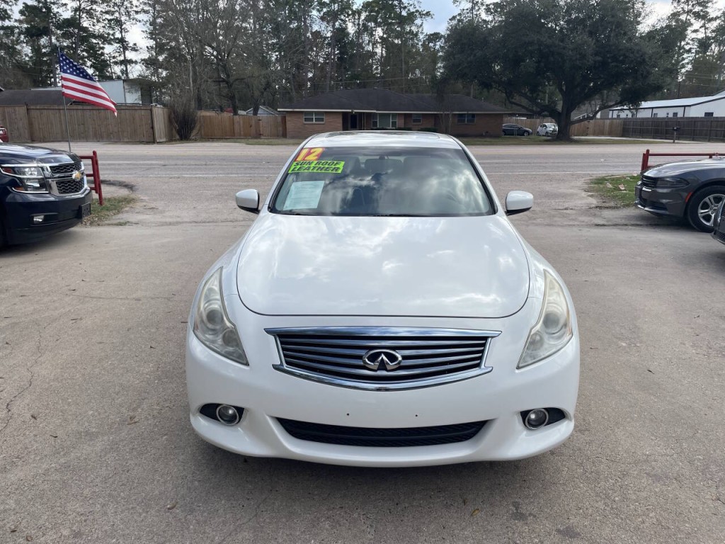 2012 INFINITI G37 Image 2