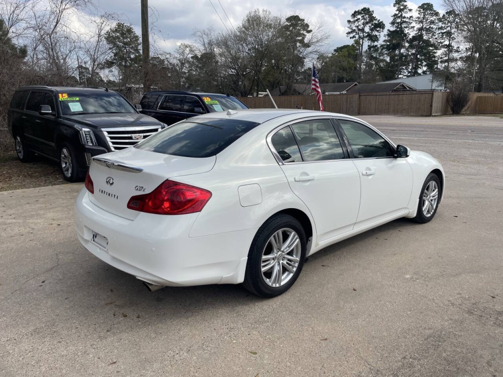 2012 INFINITI G37 Image 22