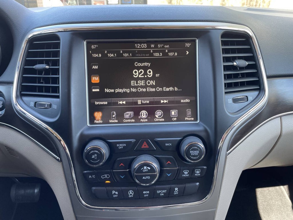 2016 Jeep Grand Cherokee Image 9