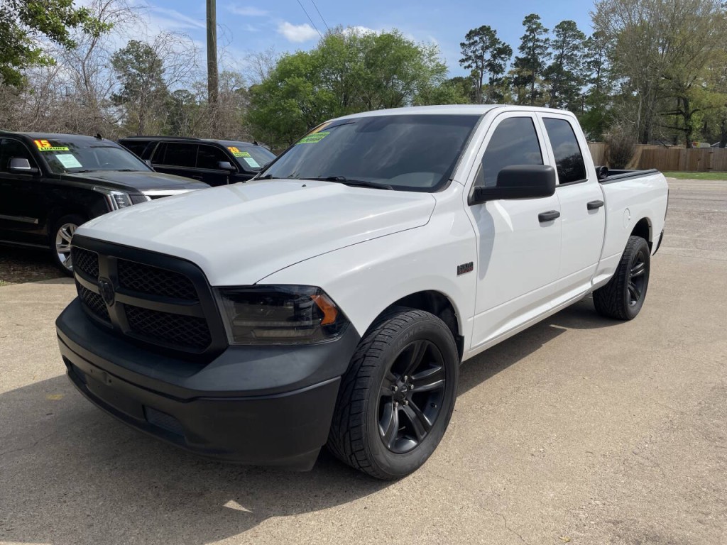 2018 RAM 1500 Image 3