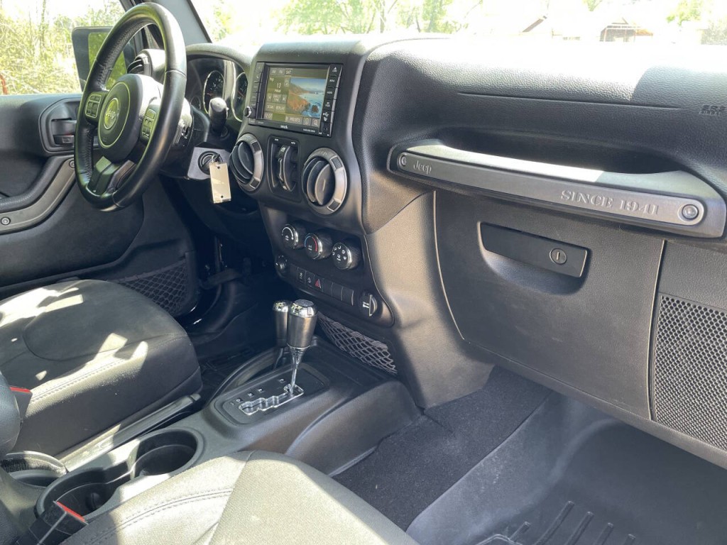 2018 Jeep Wrangler Image 12