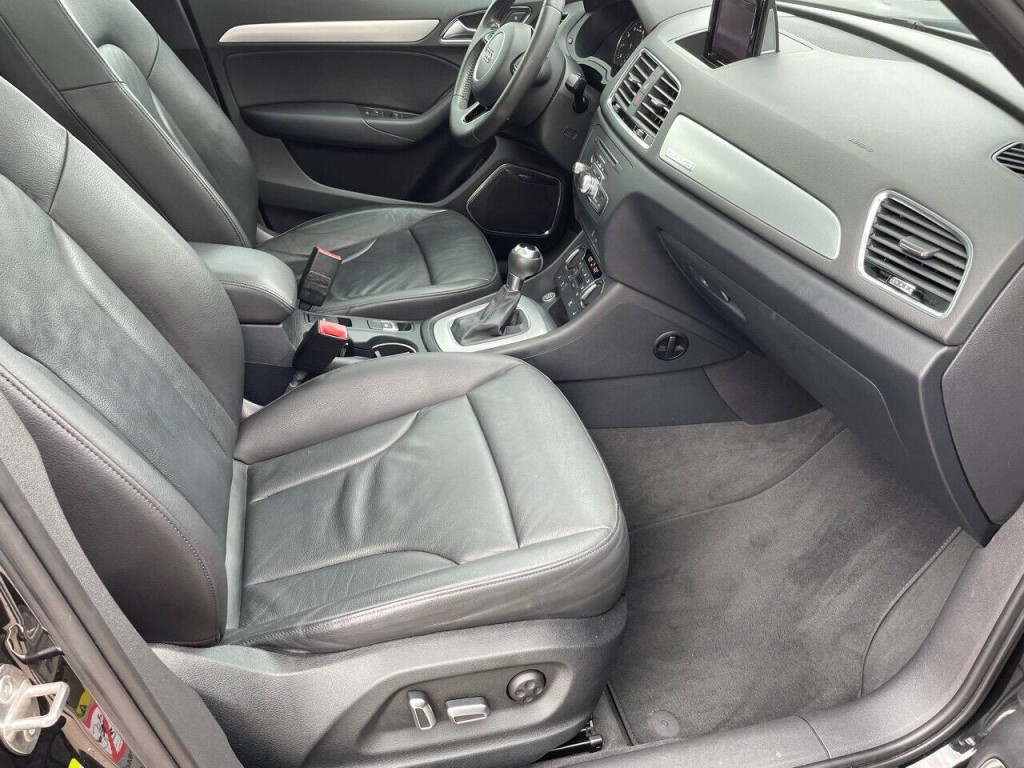 2016 Audi Q3 Image 16