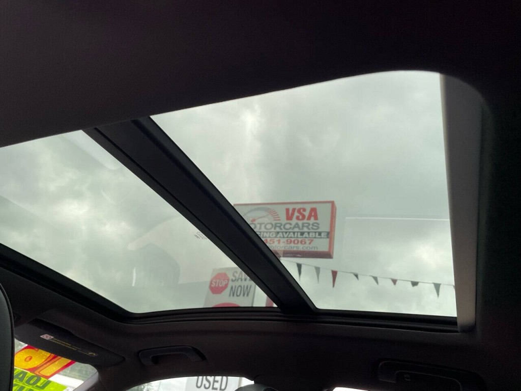 2016 Audi Q3 Image 20