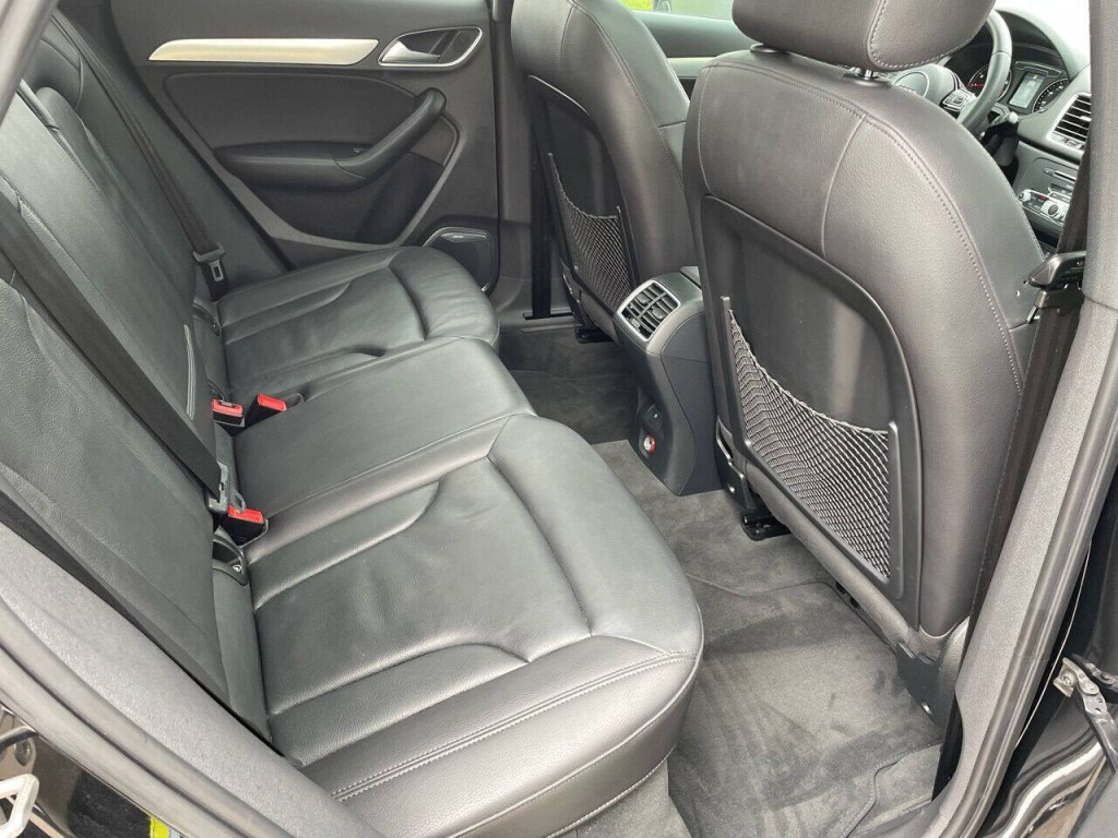 2016 Audi Q3 Image 21