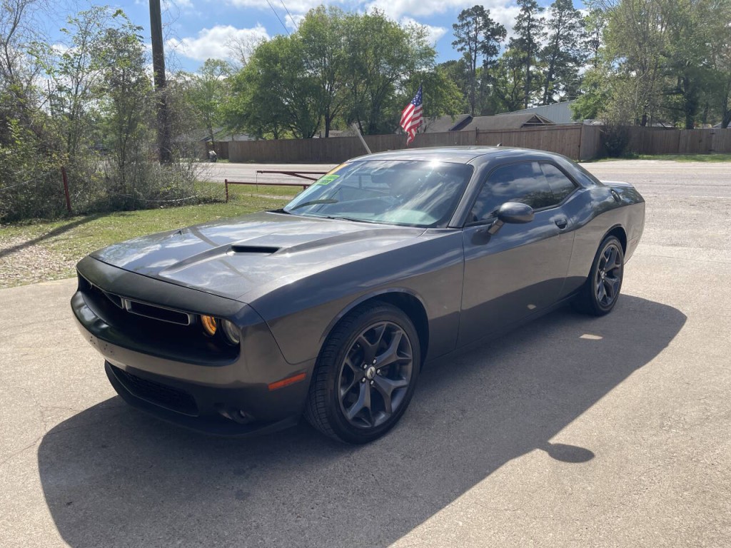 2018 Dodge Challenger Image 3
