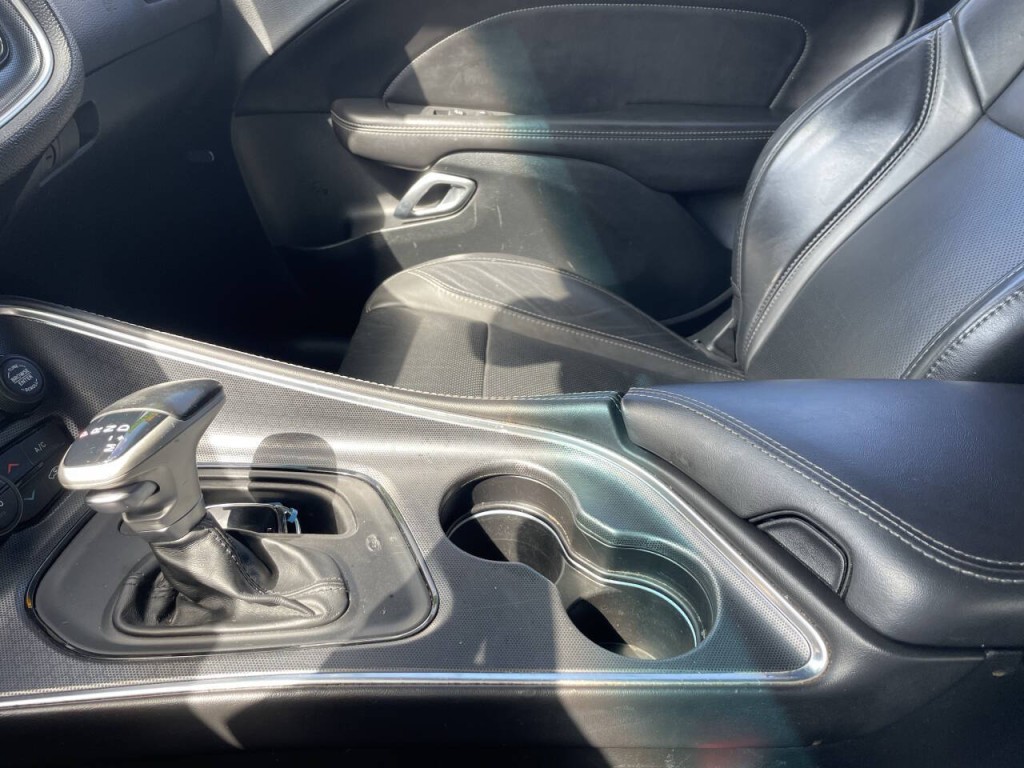 2018 Dodge Challenger Image 11