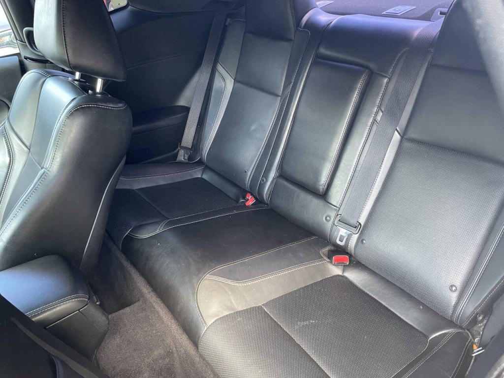 2018 Dodge Challenger Image 15