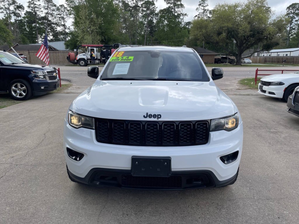 2018 Jeep Grand Cherokee Image 2