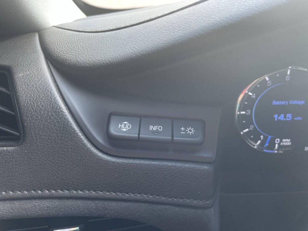 2017 Cadillac Escalade Image 7