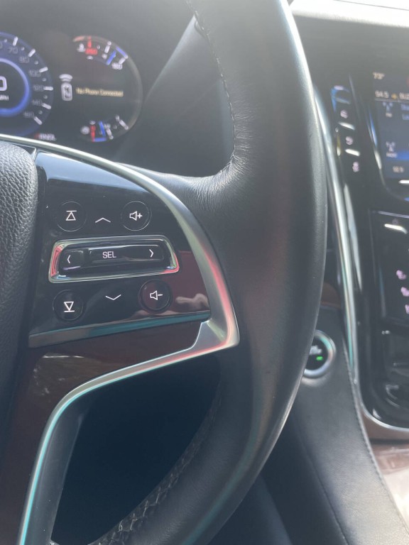 2017 Cadillac Escalade Image 10