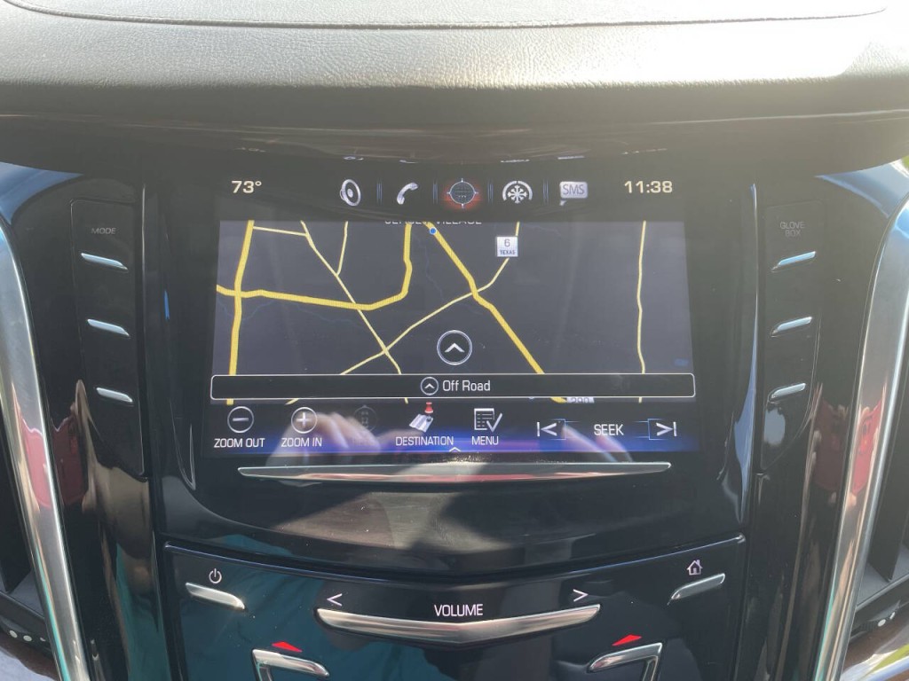 2017 Cadillac Escalade Image 12