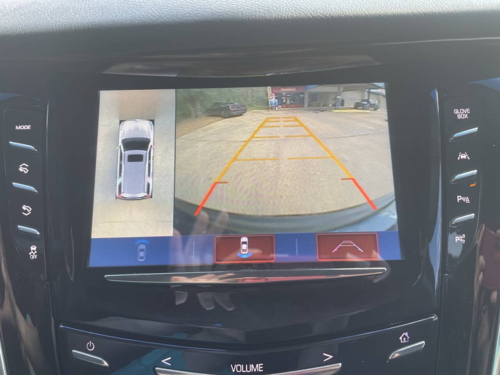 2017 Cadillac Escalade Image 13