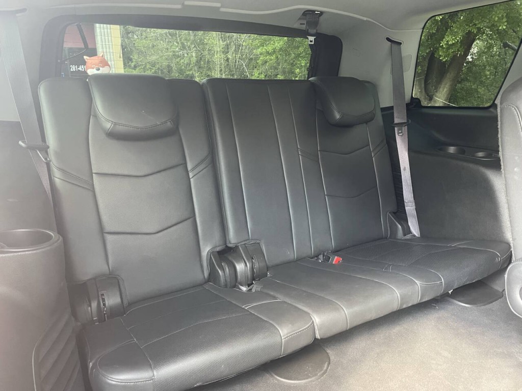 2017 Cadillac Escalade Image 24