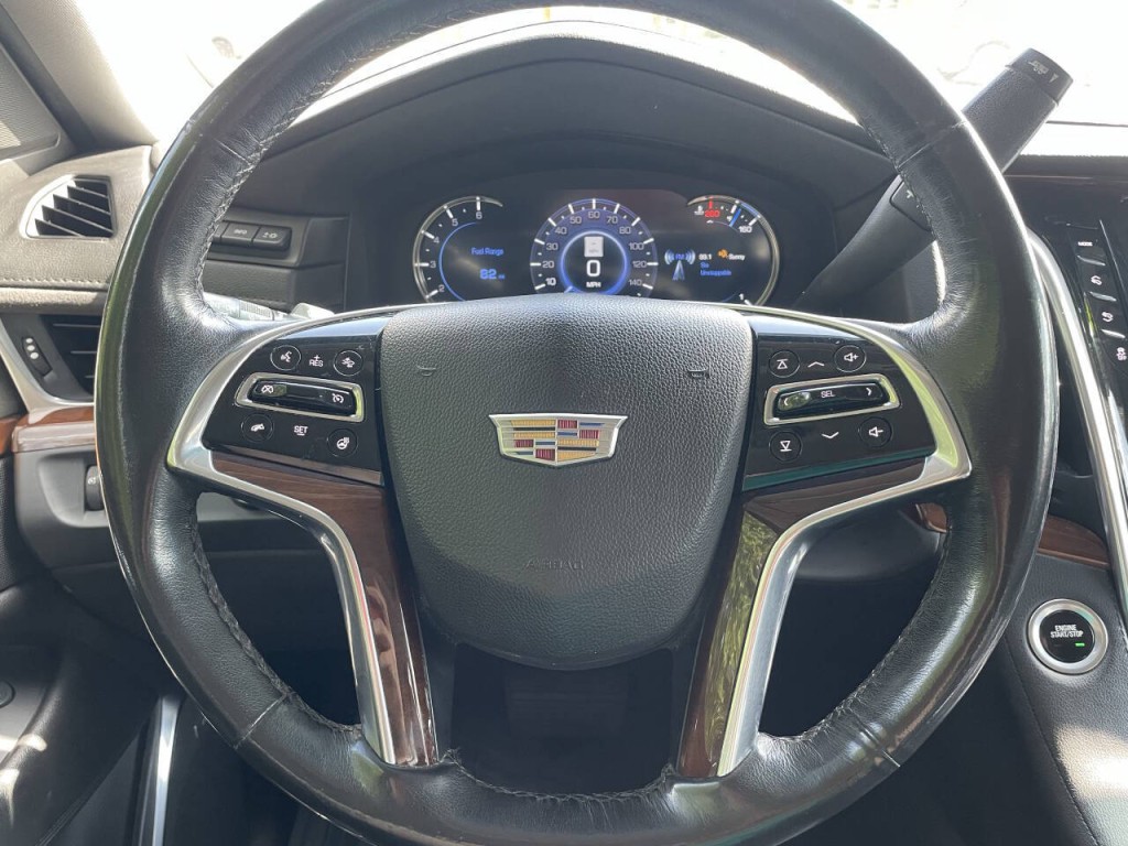 2019 Cadillac Escalade Image 8