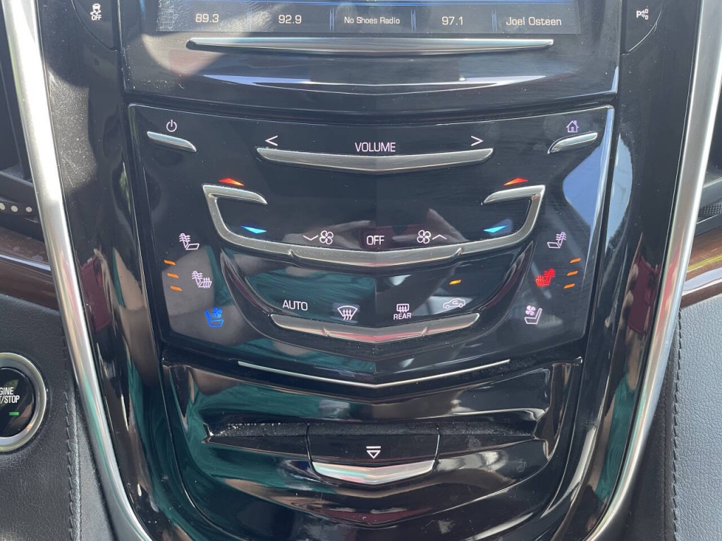 2019 Cadillac Escalade Image 14