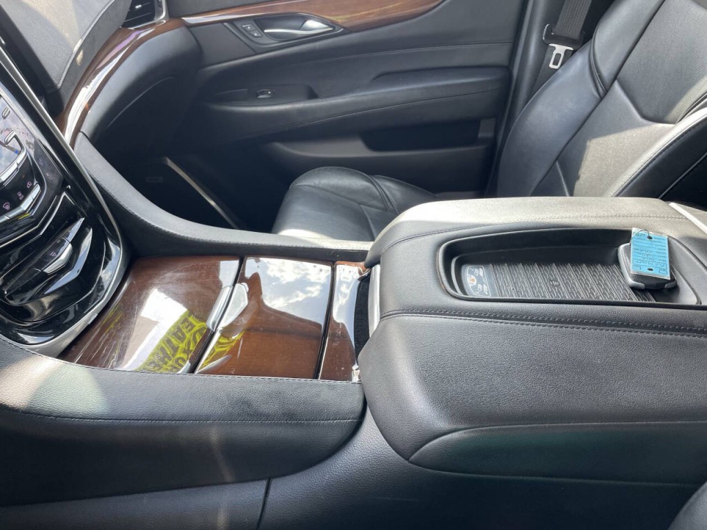 2019 Cadillac Escalade Image 15