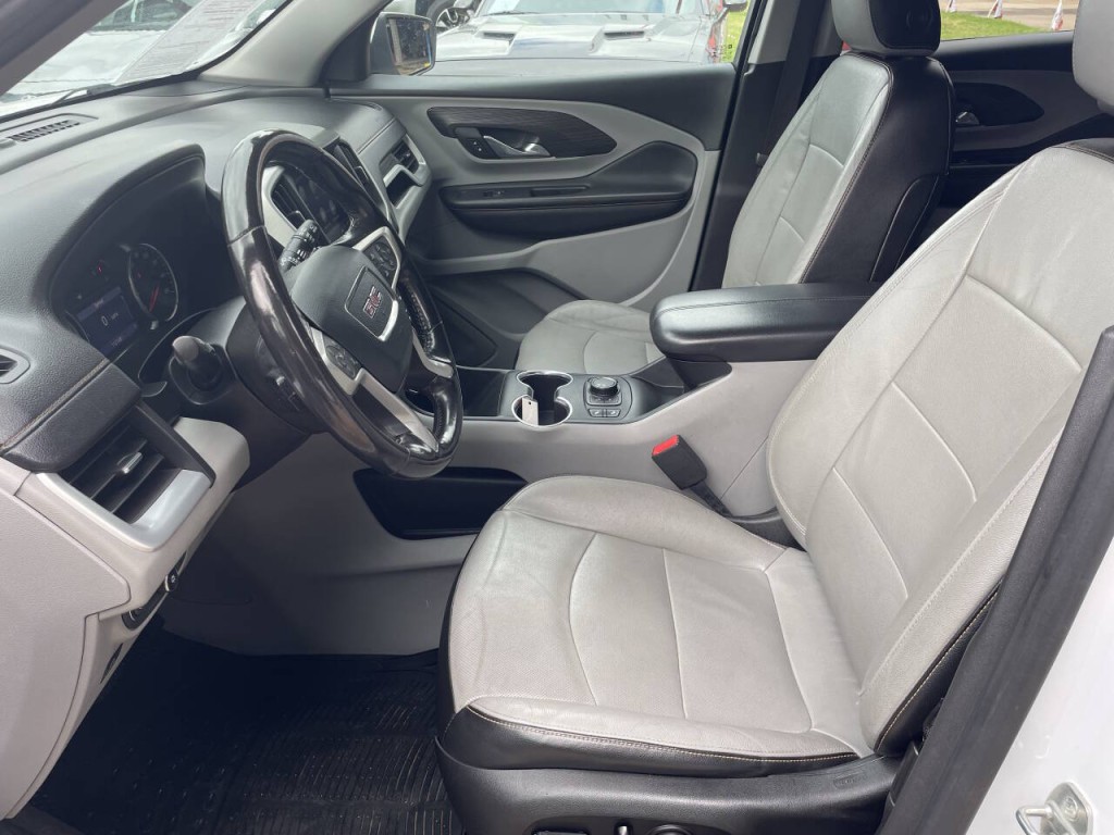 2021 GMC Terrain Image 4