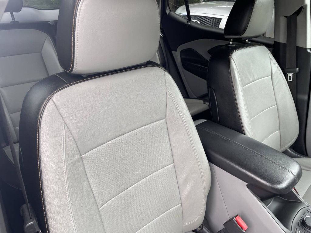 2021 GMC Terrain Image 16